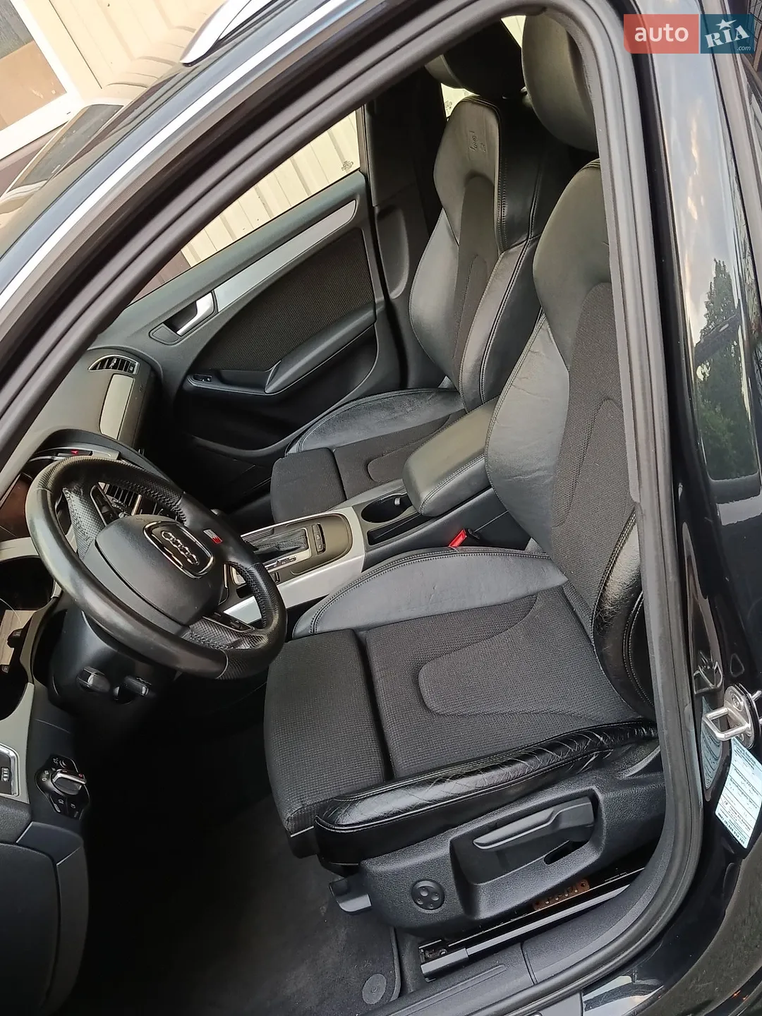 2011 Audi A4 - мініатюра 21
