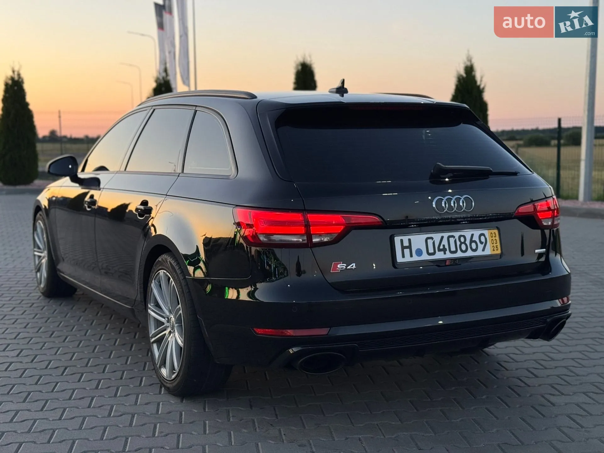 2016 Audi A4 - мініатюра 20