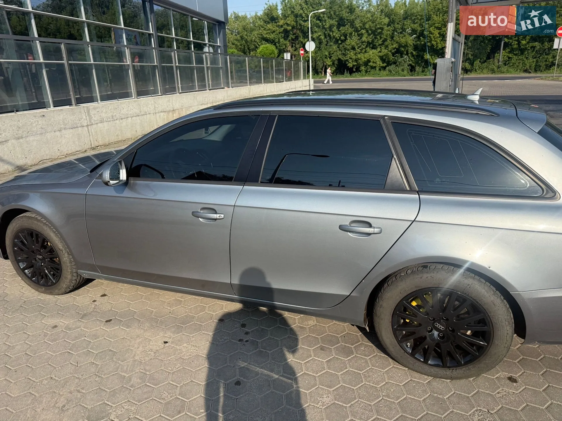 2011 Audi A4 - мініатюра 3