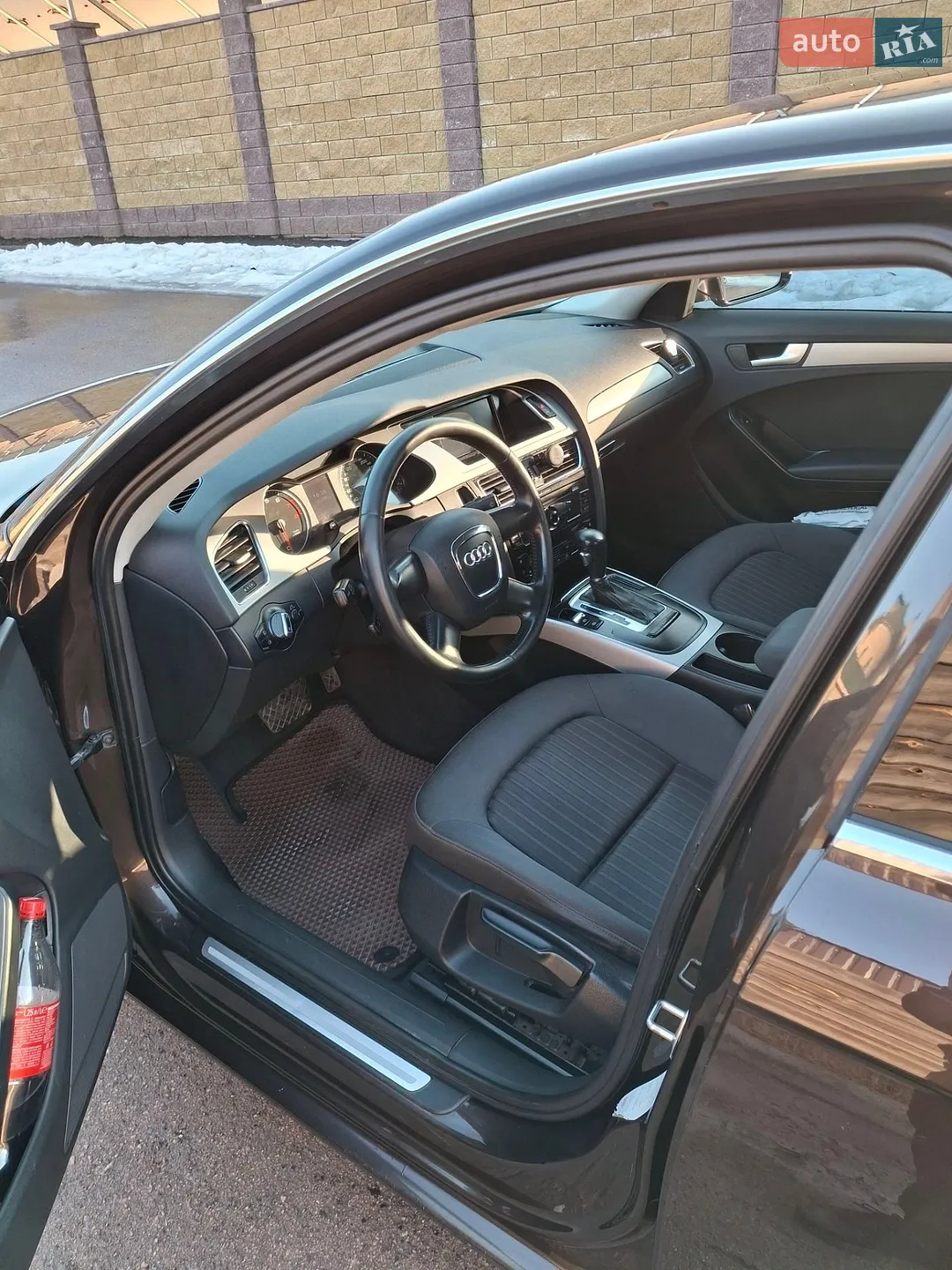 2011 Audi A4 - мініатюра 9