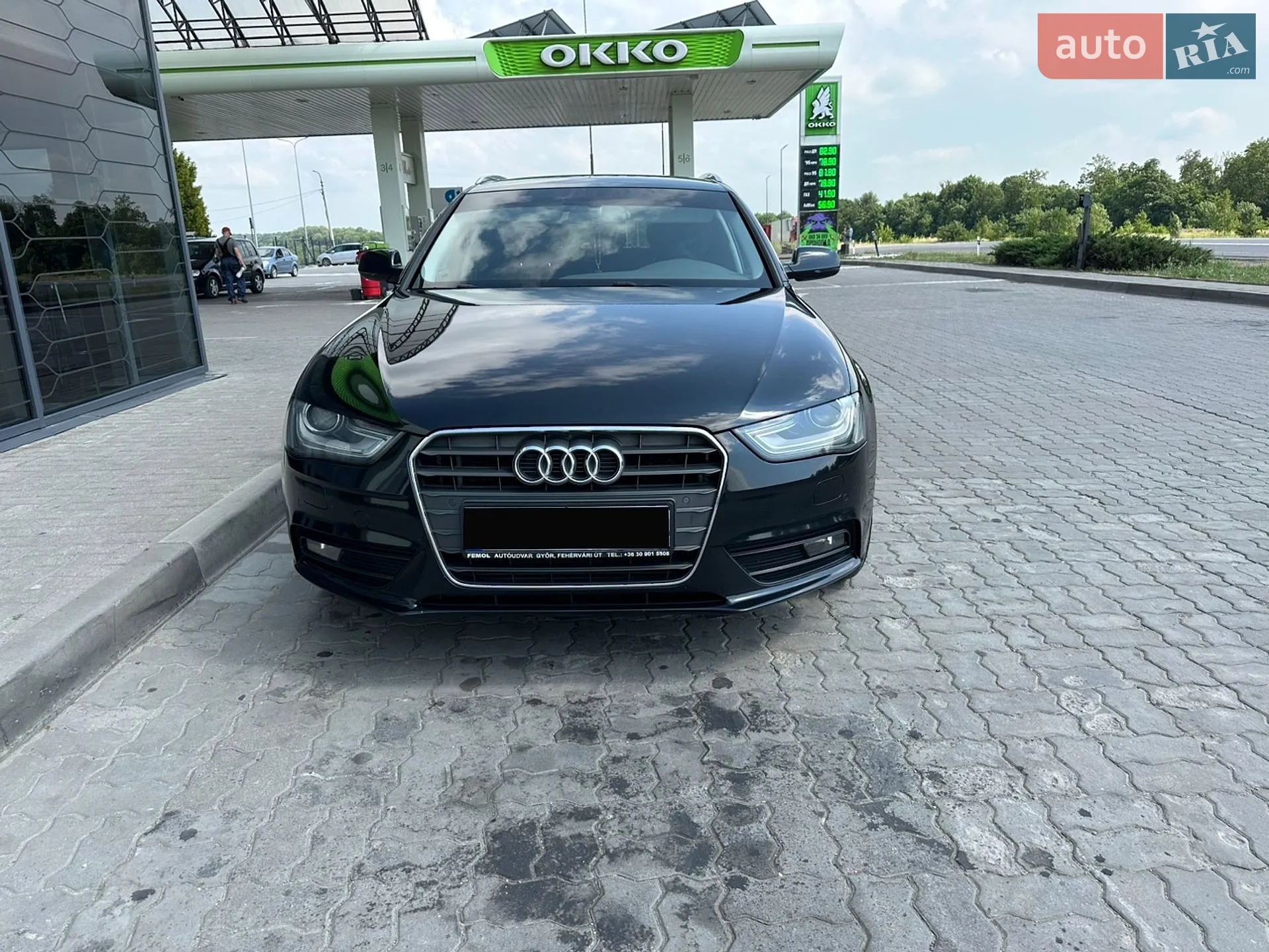 2012 Audi A4 - мініатюра 9