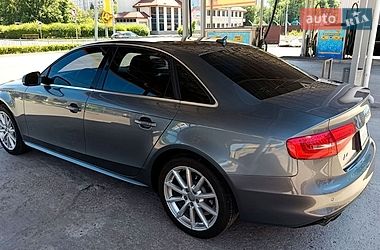 Седан Audi A4 2014 в Броварах