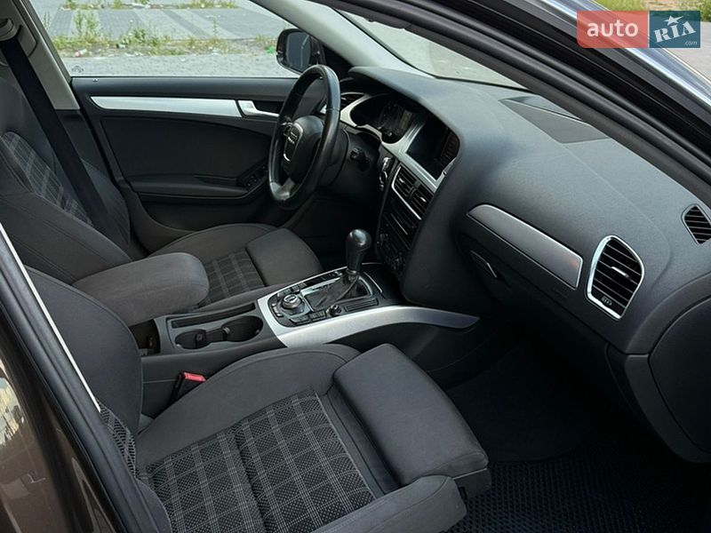 Универсал Audi A4 2011 в Хмельницком