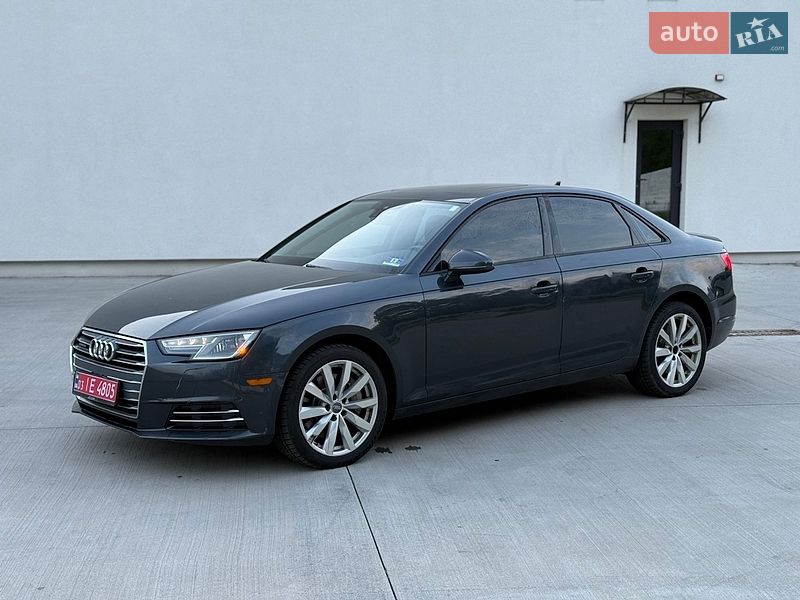 Седан Audi A4 2017 в Луцьку