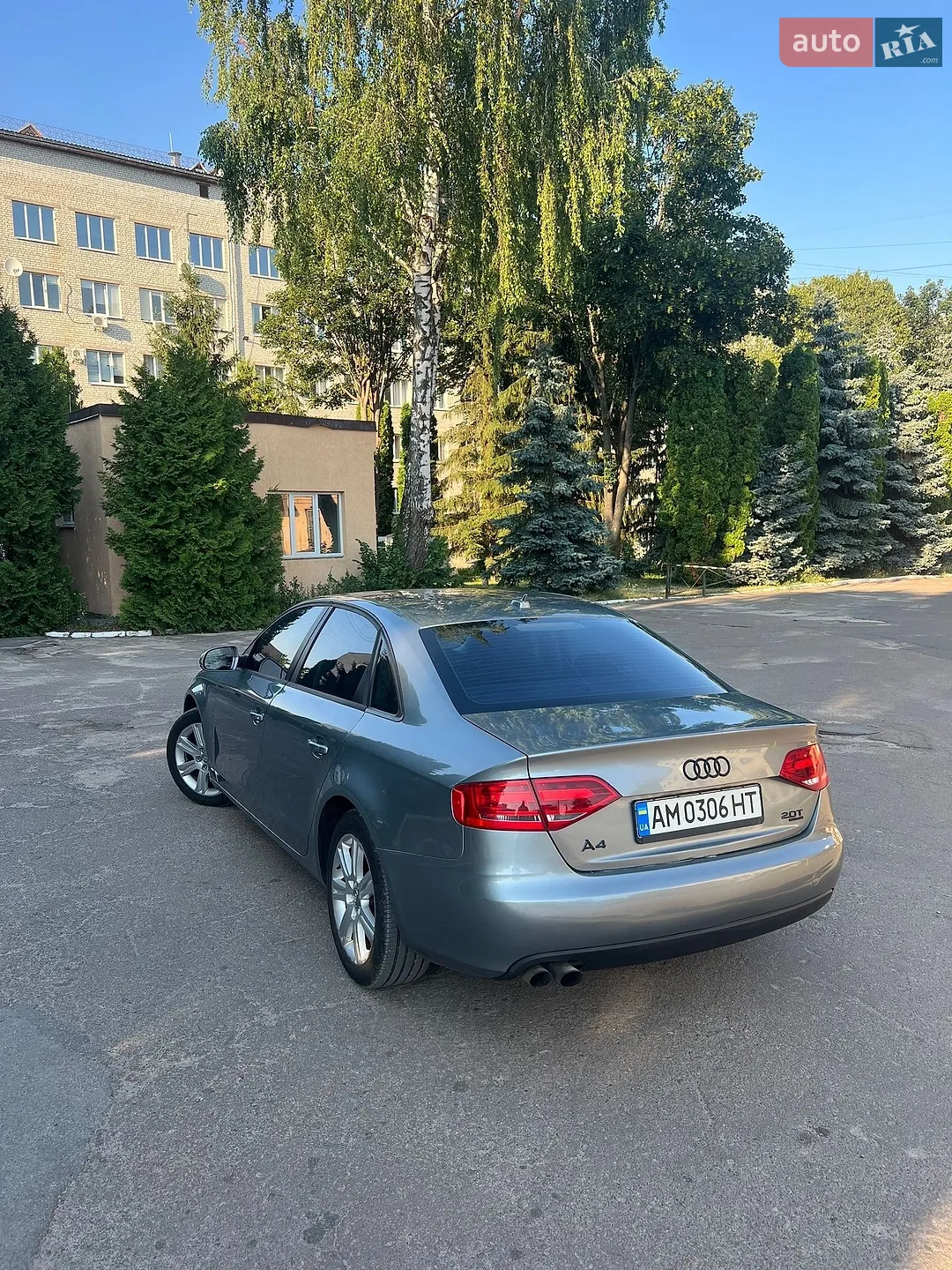 2010 Audi A4 - мініатюра 6