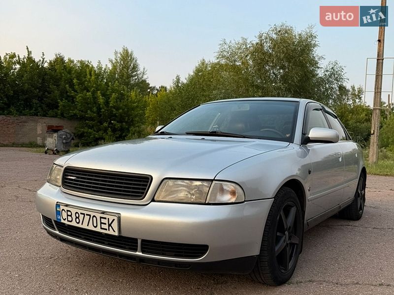 Седан Audi A4 1997 в Чернигове