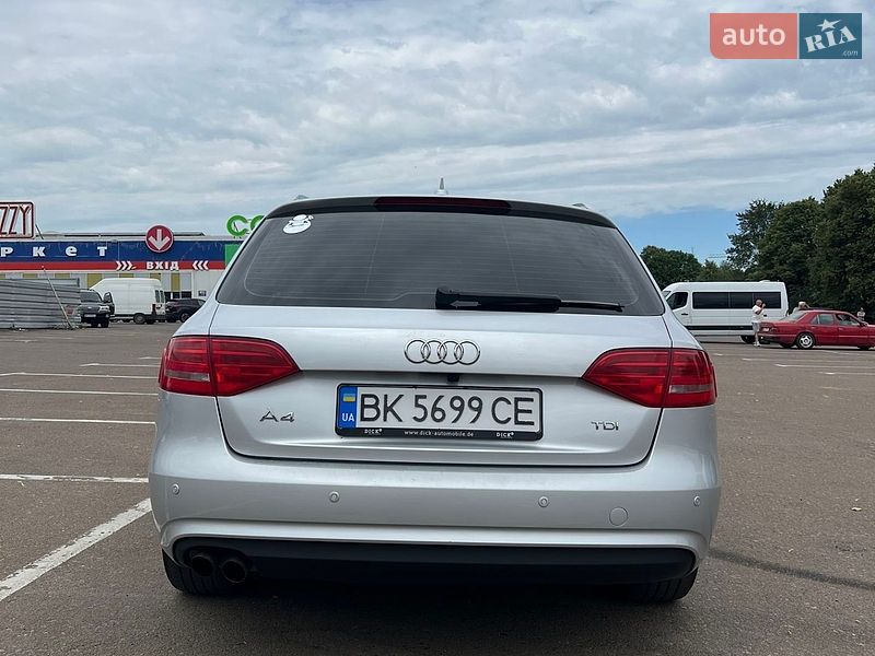 Audi A4, фото из объявления