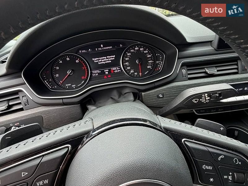 Седан Audi A4 2019 в Львове