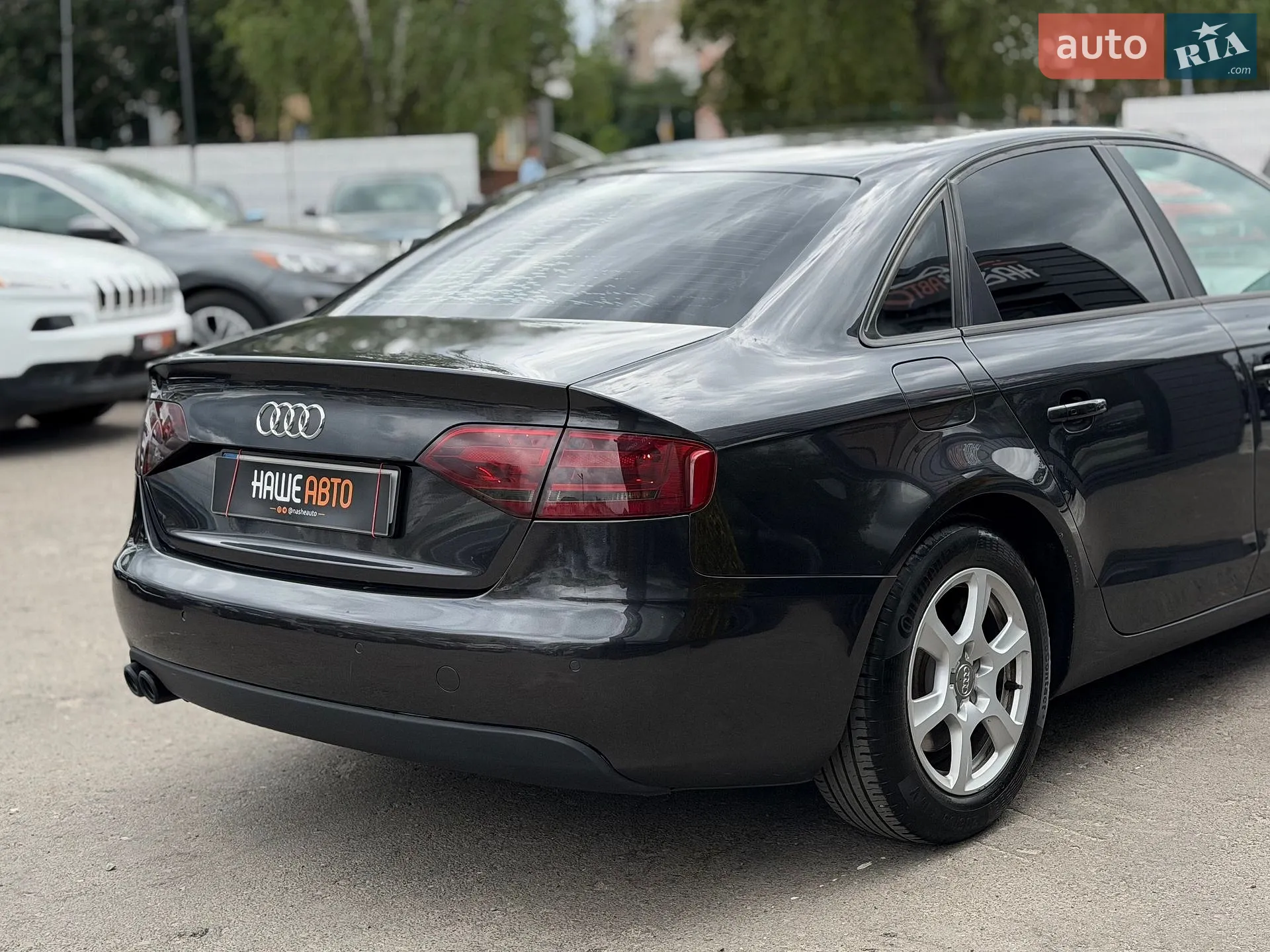 2010 Audi A4 - мініатюра 13