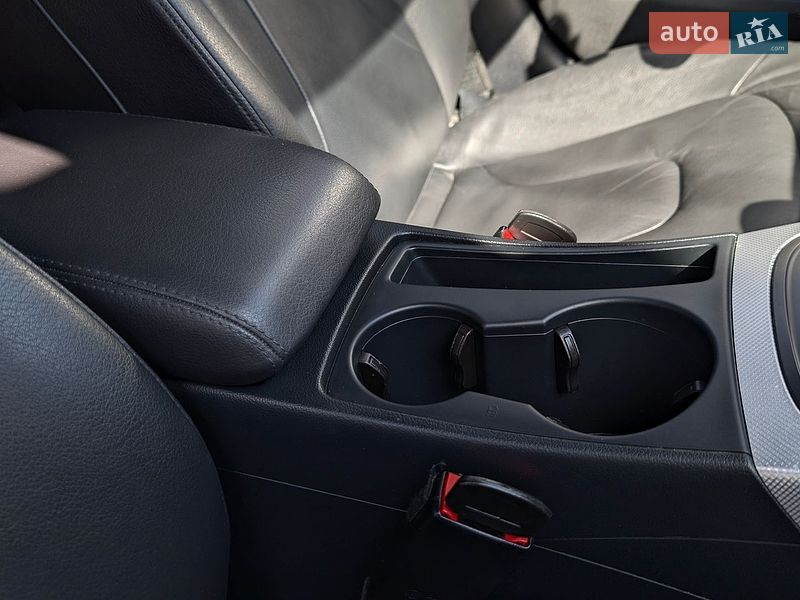 Седан Audi A4 2013 в Тернополе