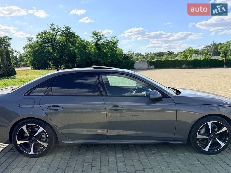 Седан Audi A4 2023 в Одессе