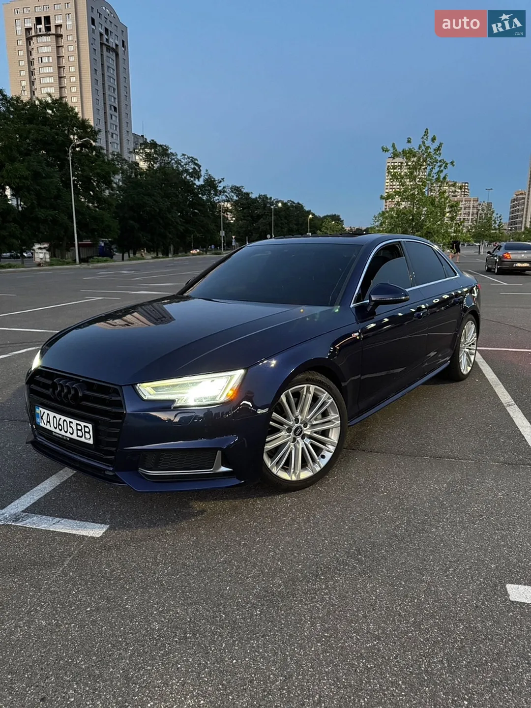 2019 Audi A4 - фото 1