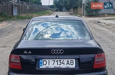 Седан Audi A4 1997 в Луцьку