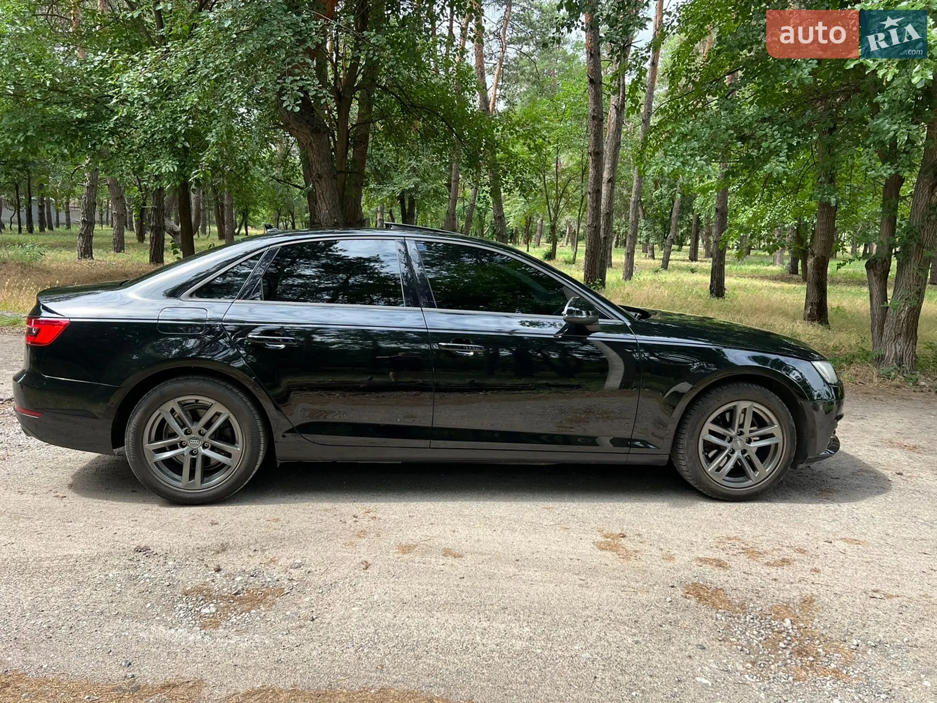 2016 Audi A4 - мініатюра 8