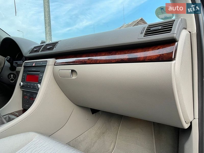 Седан Audi A4 2007 в Сарнах