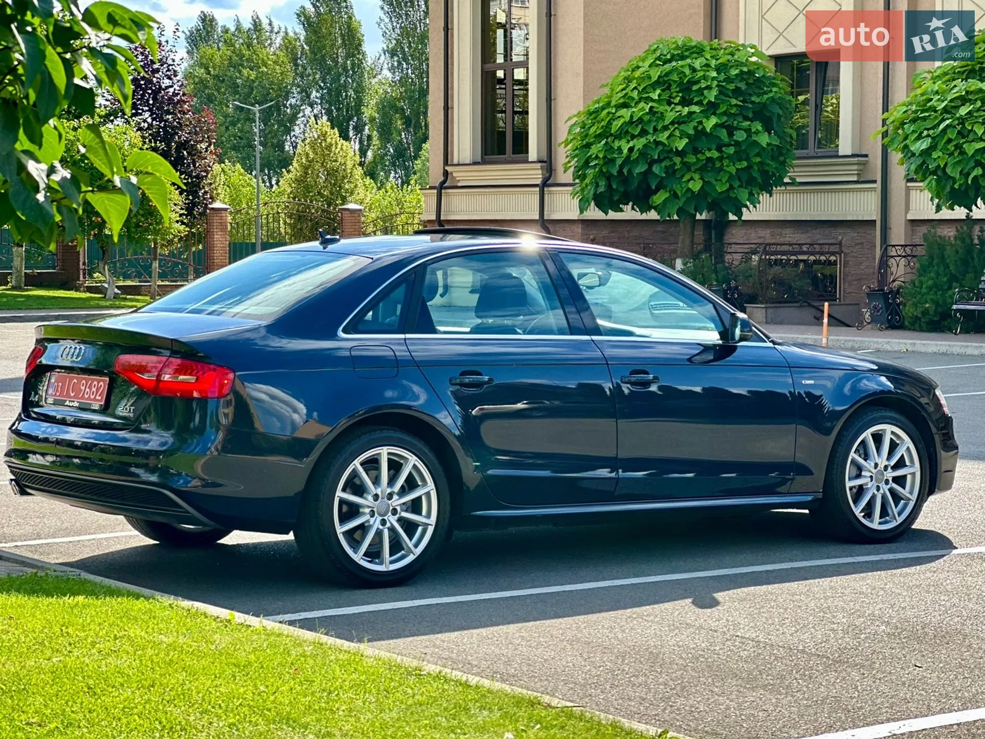 2016 Audi A4 - мініатюра 6