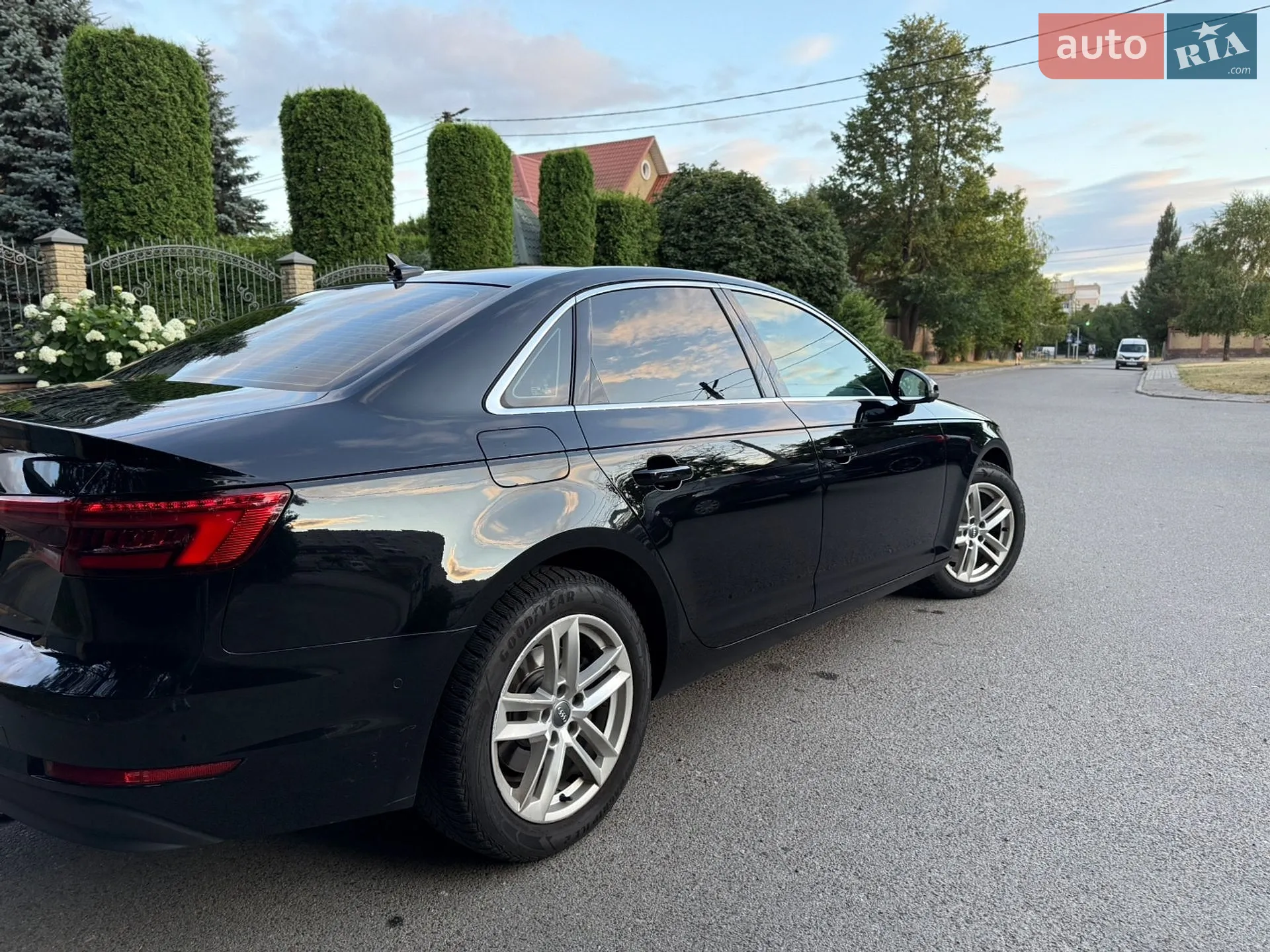 2016 Audi A4 - мініатюра 13