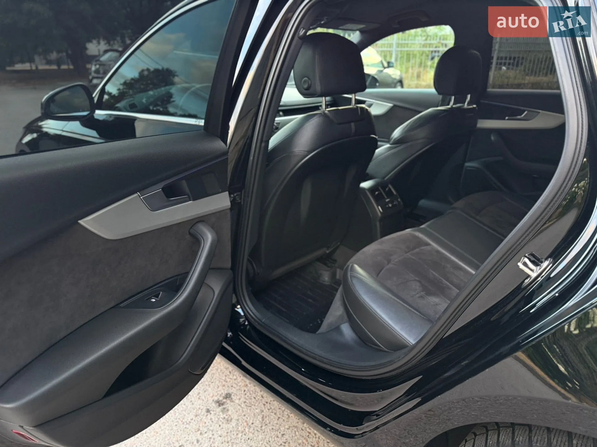 2016 Audi A4 - мініатюра 49