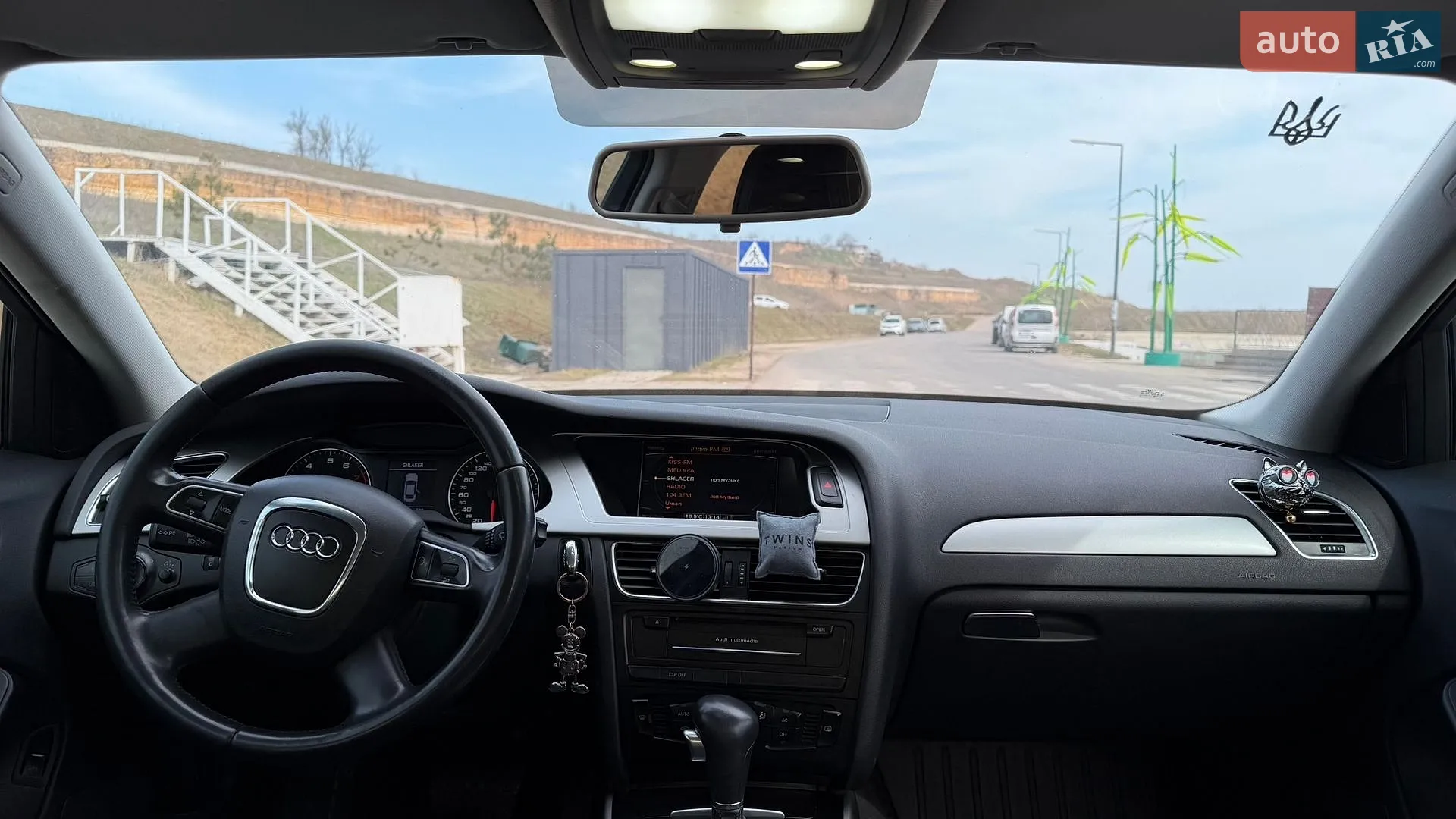 2010 Audi A4 - мініатюра 19