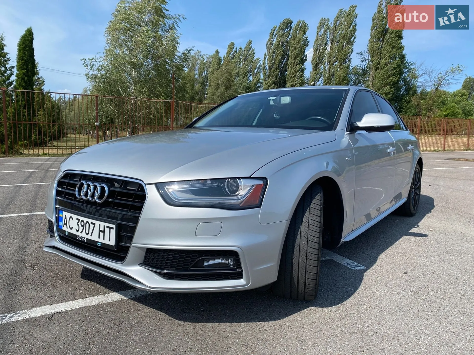 2013 Audi A4 - мініатюра 3