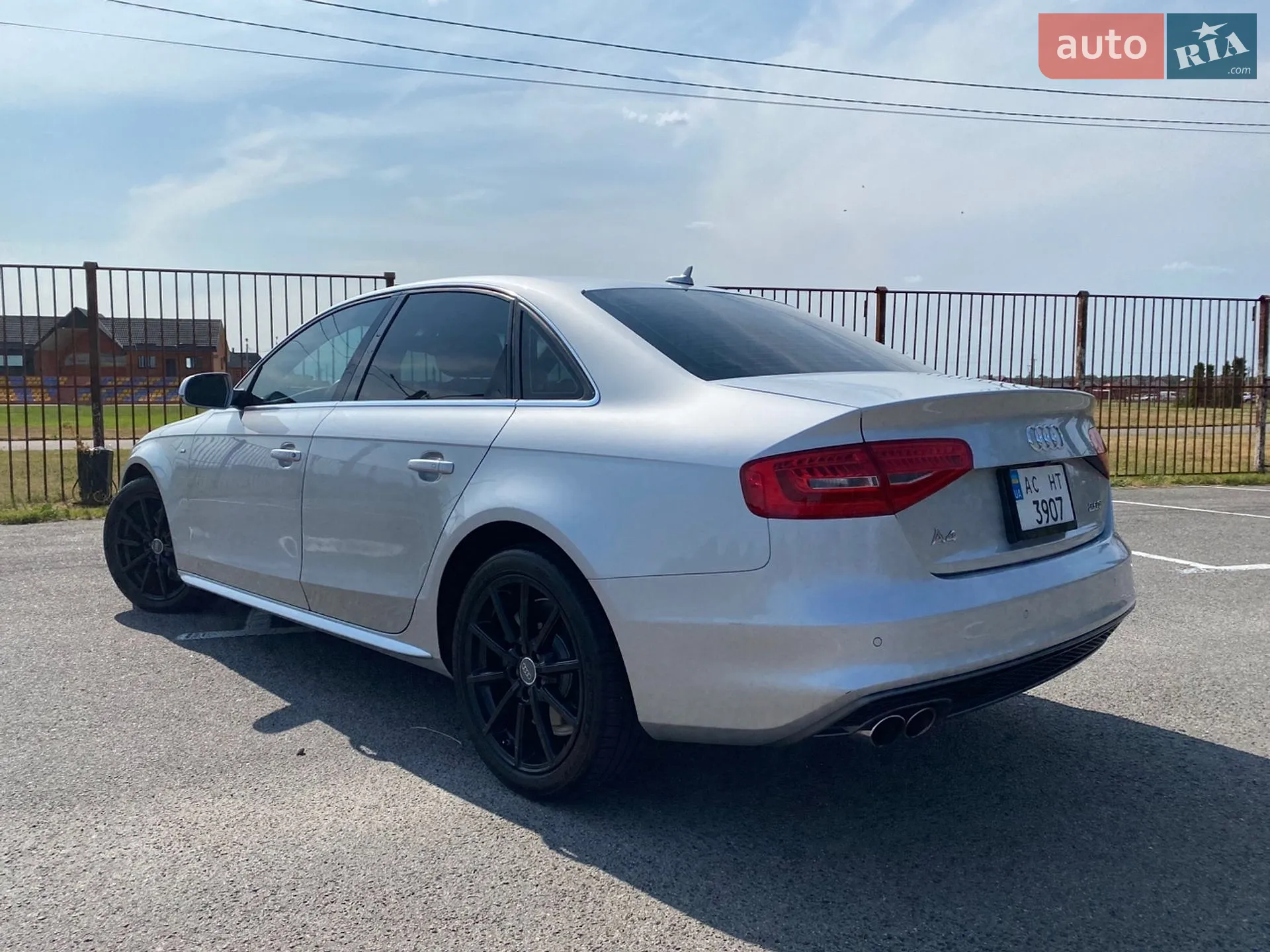 2013 Audi A4 - мініатюра 11