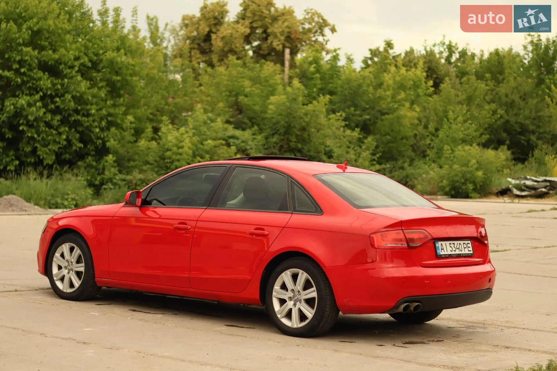 2010 Audi A4 - мініатюра 3