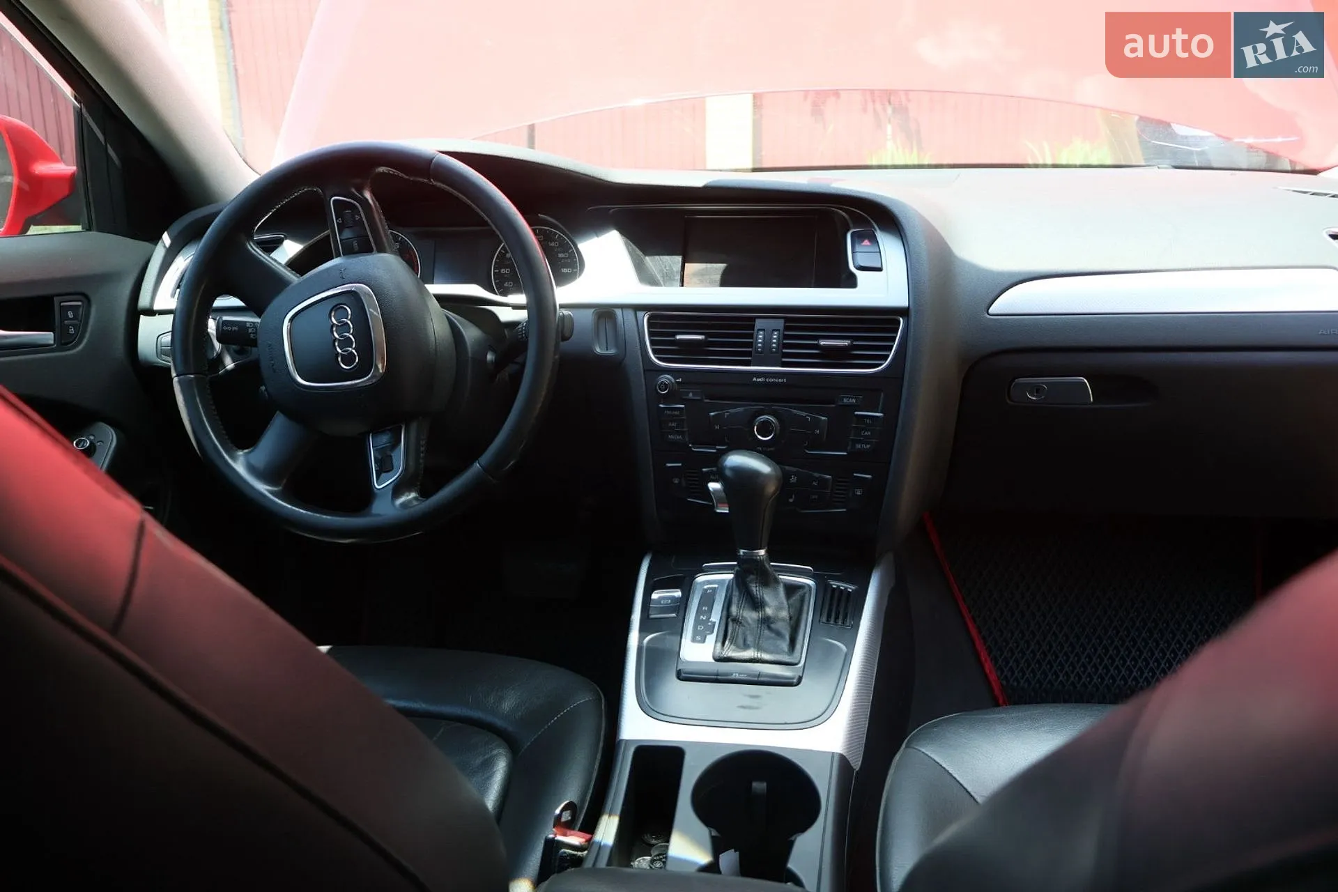 2010 Audi A4 - мініатюра 23