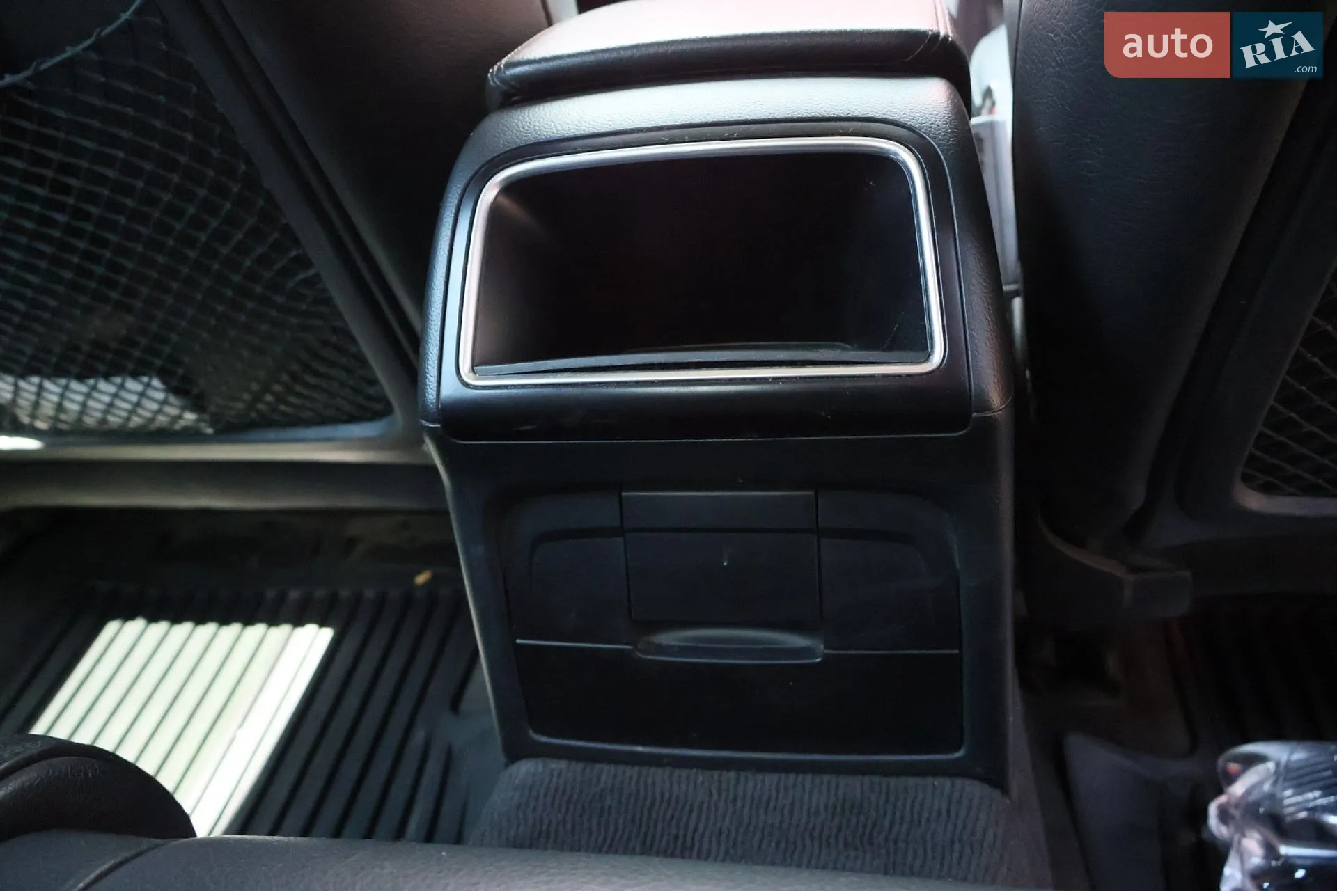 2010 Audi A4 - мініатюра 22