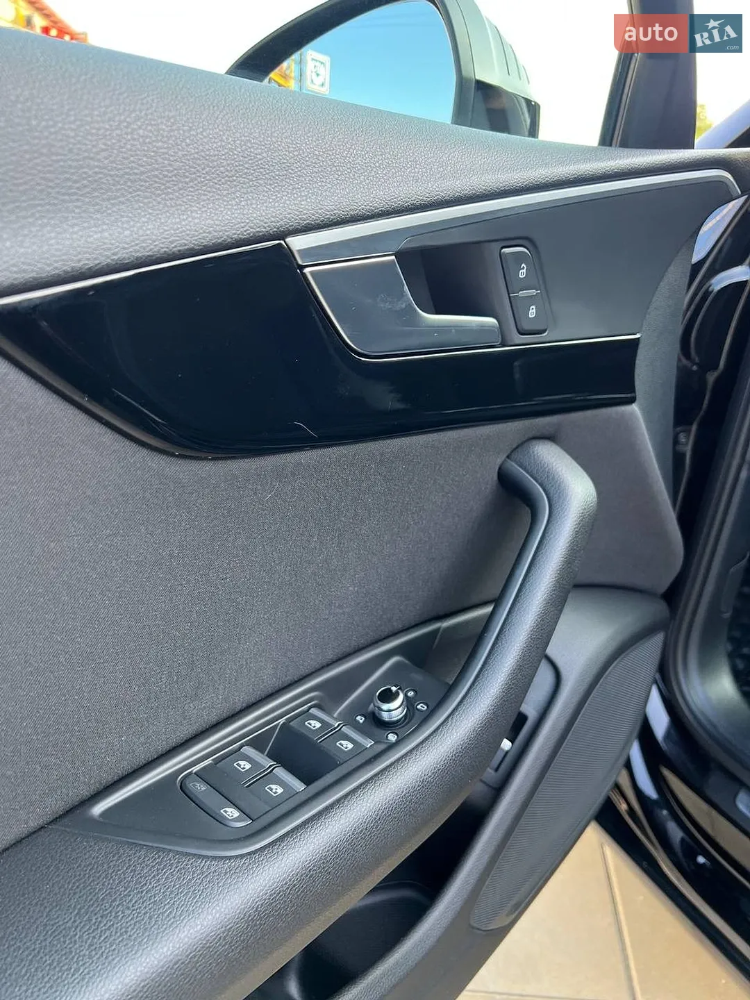 2017 Audi A4 - мініатюра 25