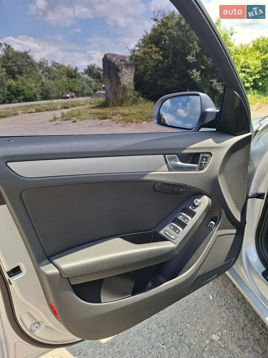 2013 Audi A4 - мініатюра 12