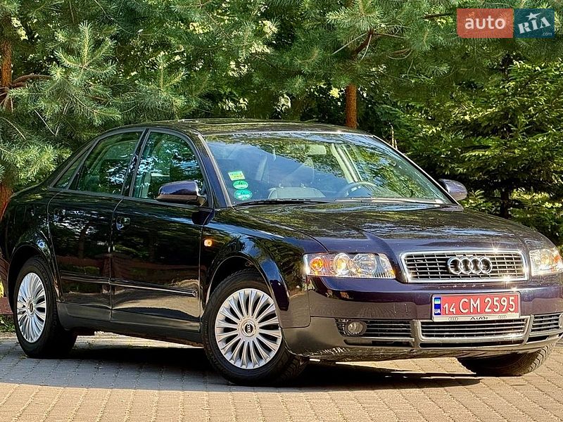 Седан Audi A4 2002 в Самборе