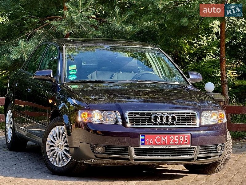 Седан Audi A4 2002 в Самборе