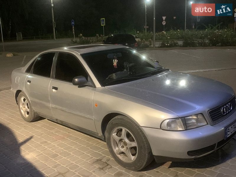 Седан Audi A4 1995 в Чорткове фото 4 Седан Audi A4 1995 в Чорткове