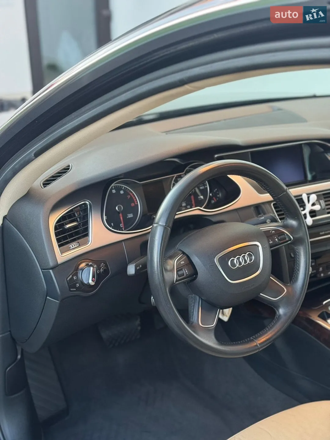 2014 Audi A4 - мініатюра 9