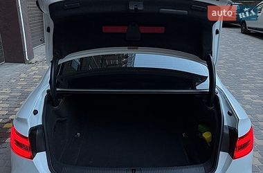 Седан Audi A4 2018 в Виннице