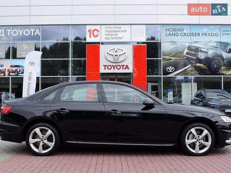 Седан Audi A4 2021 в Житомирі