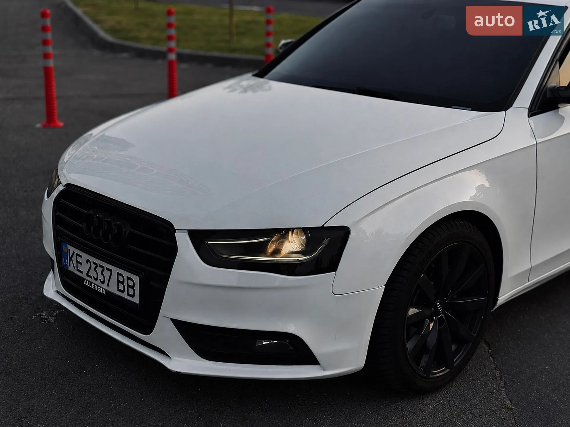 2012 Audi A4 - мініатюра 4