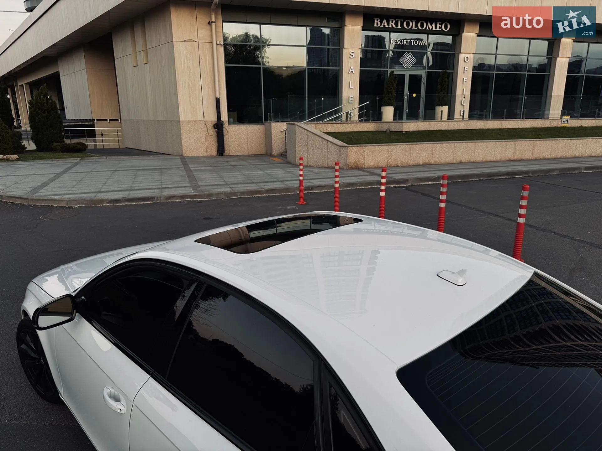 2012 Audi A4 - мініатюра 11