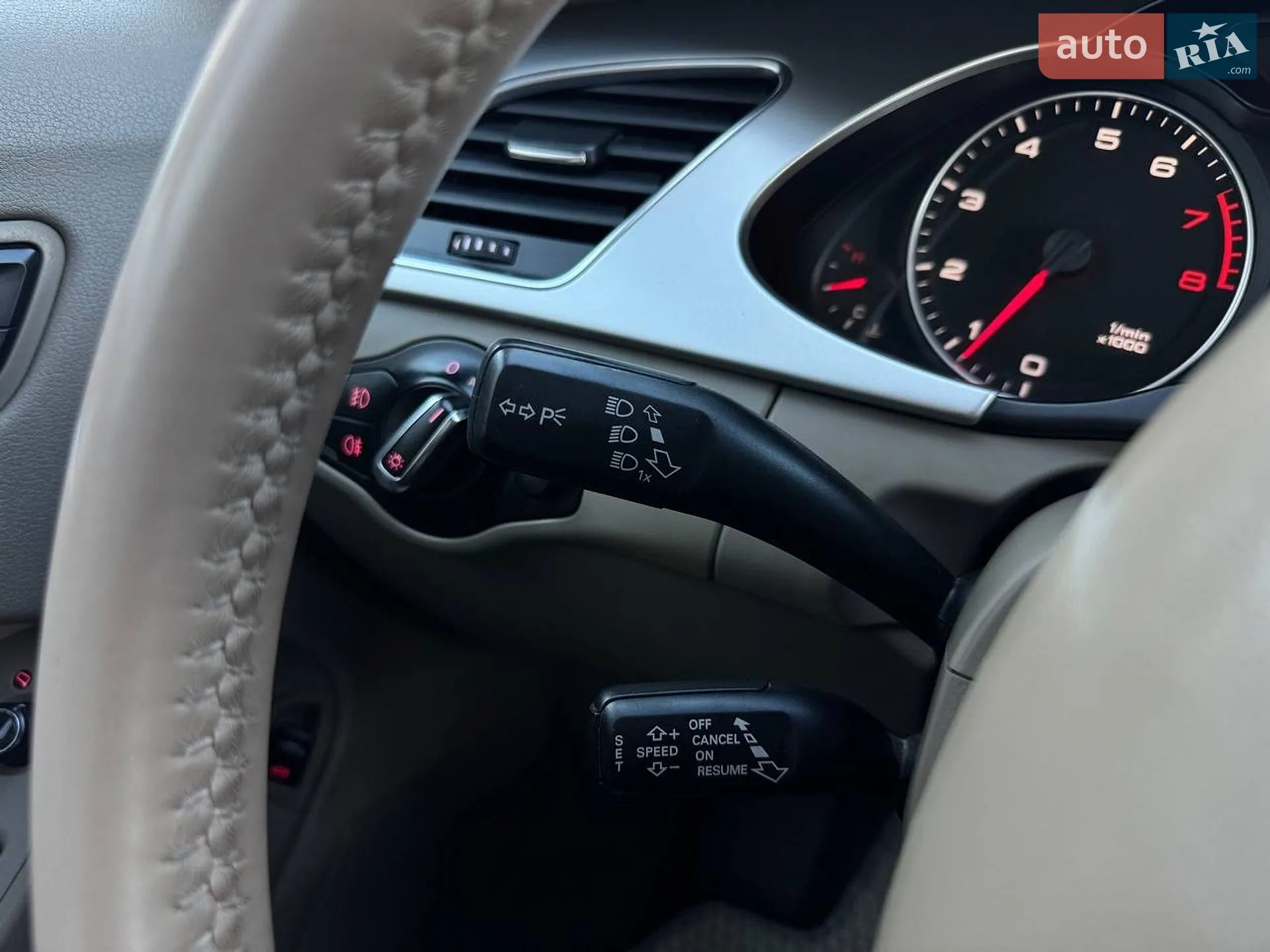 2012 Audi A4 - мініатюра 15