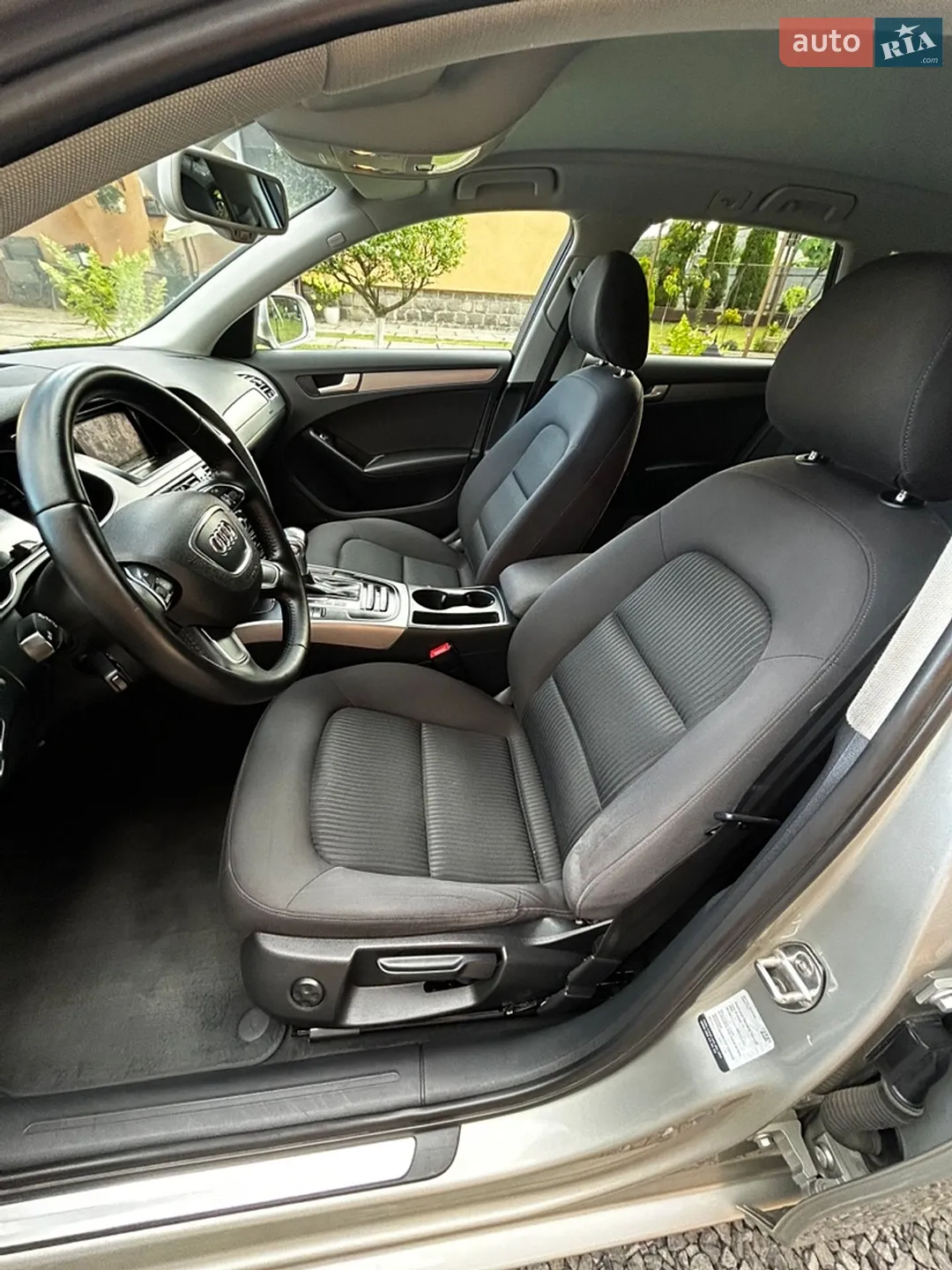2012 Audi A4 - мініатюра 18