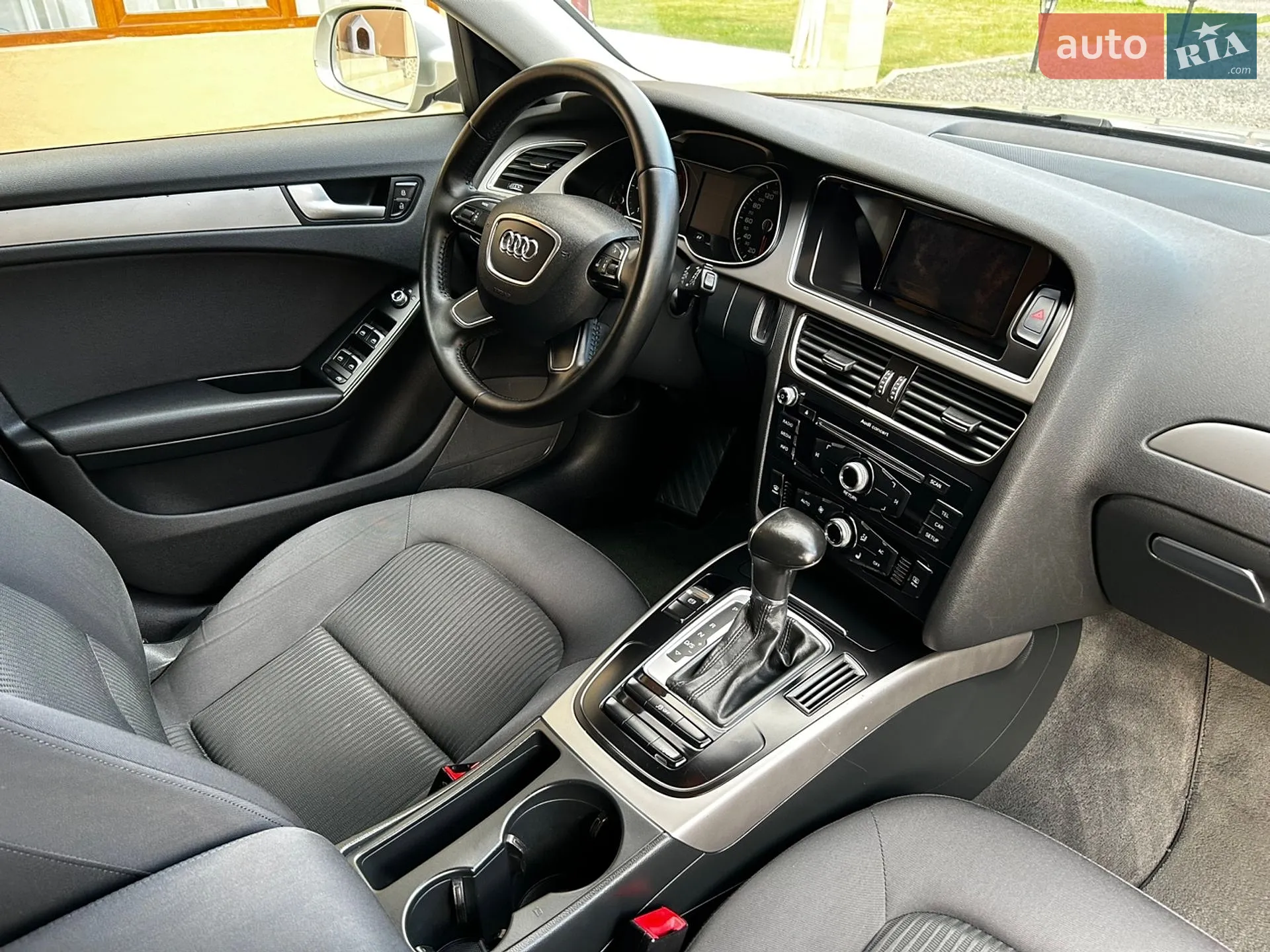 2012 Audi A4 - мініатюра 22