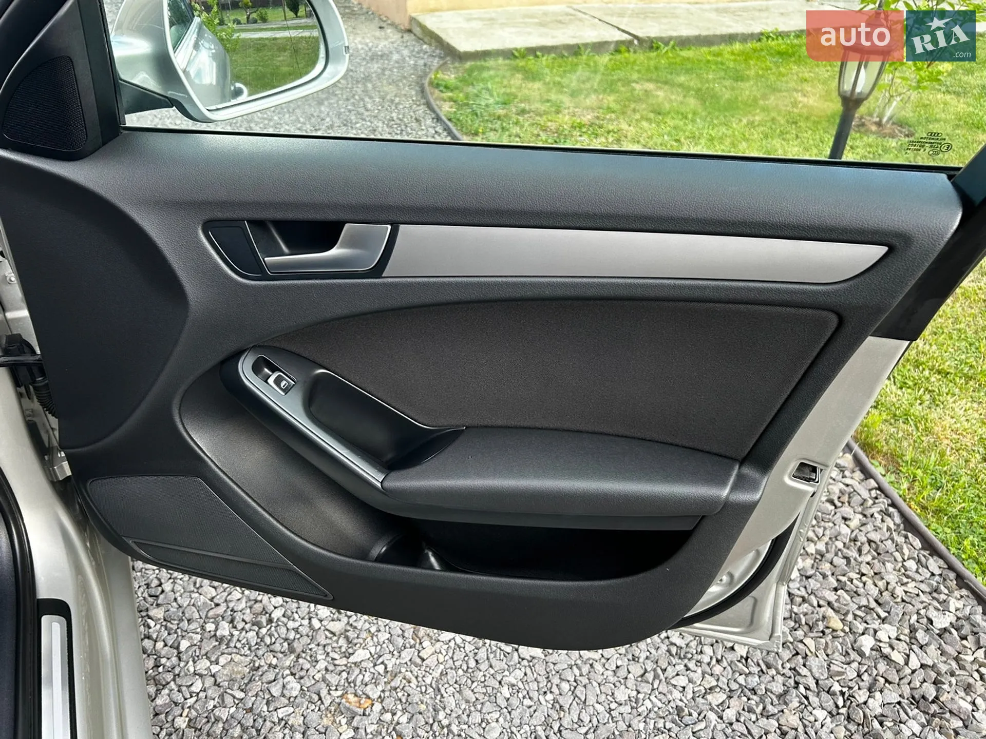 2012 Audi A4 - мініатюра 25