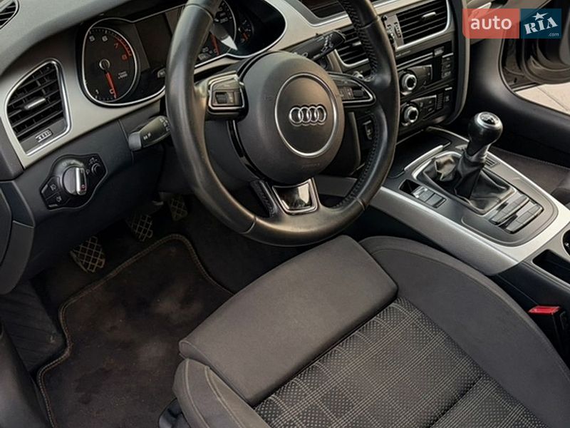 Универсал Audi A4 2012 в Черкассах