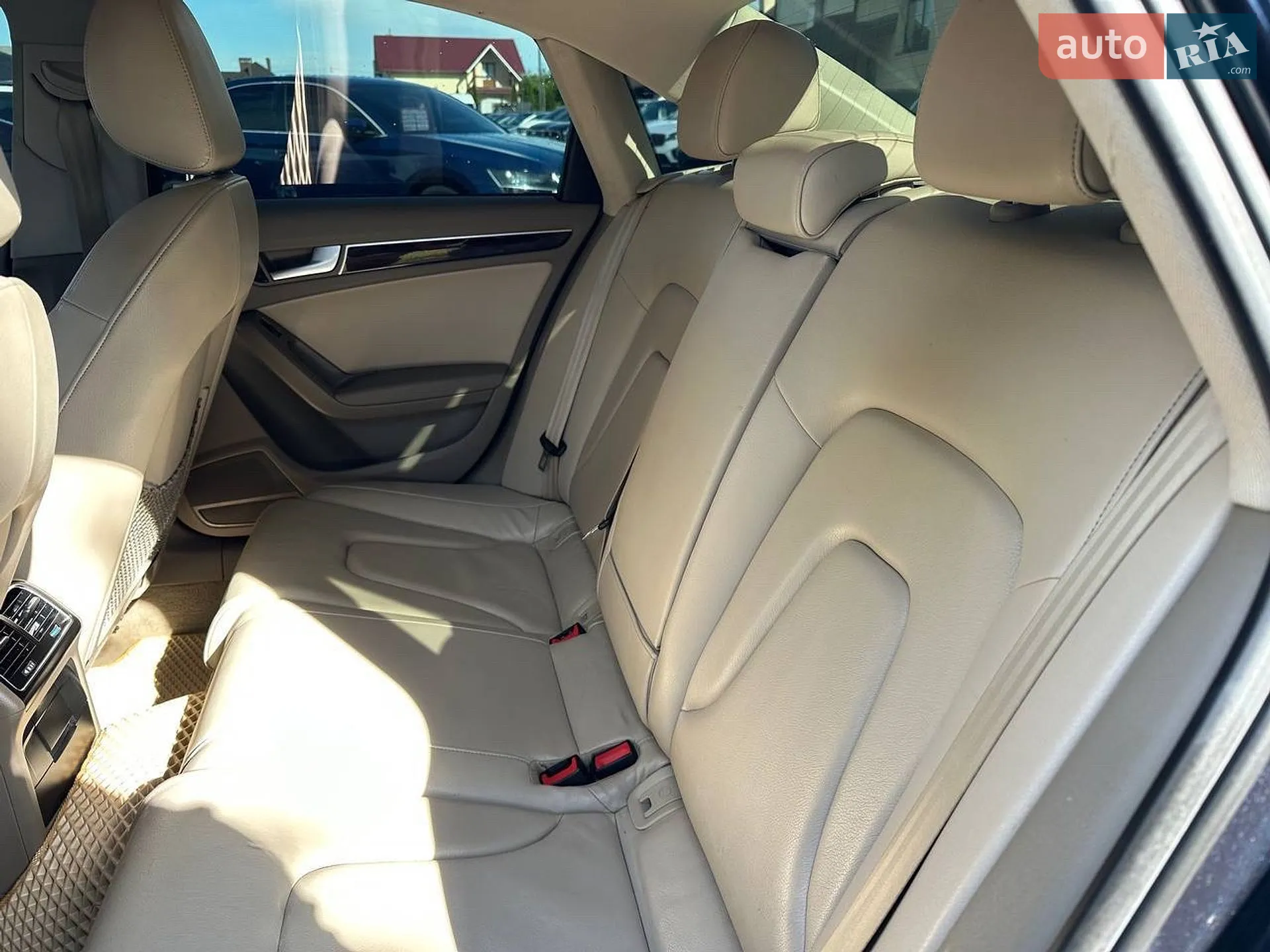 2012 Audi A4 - мініатюра 27