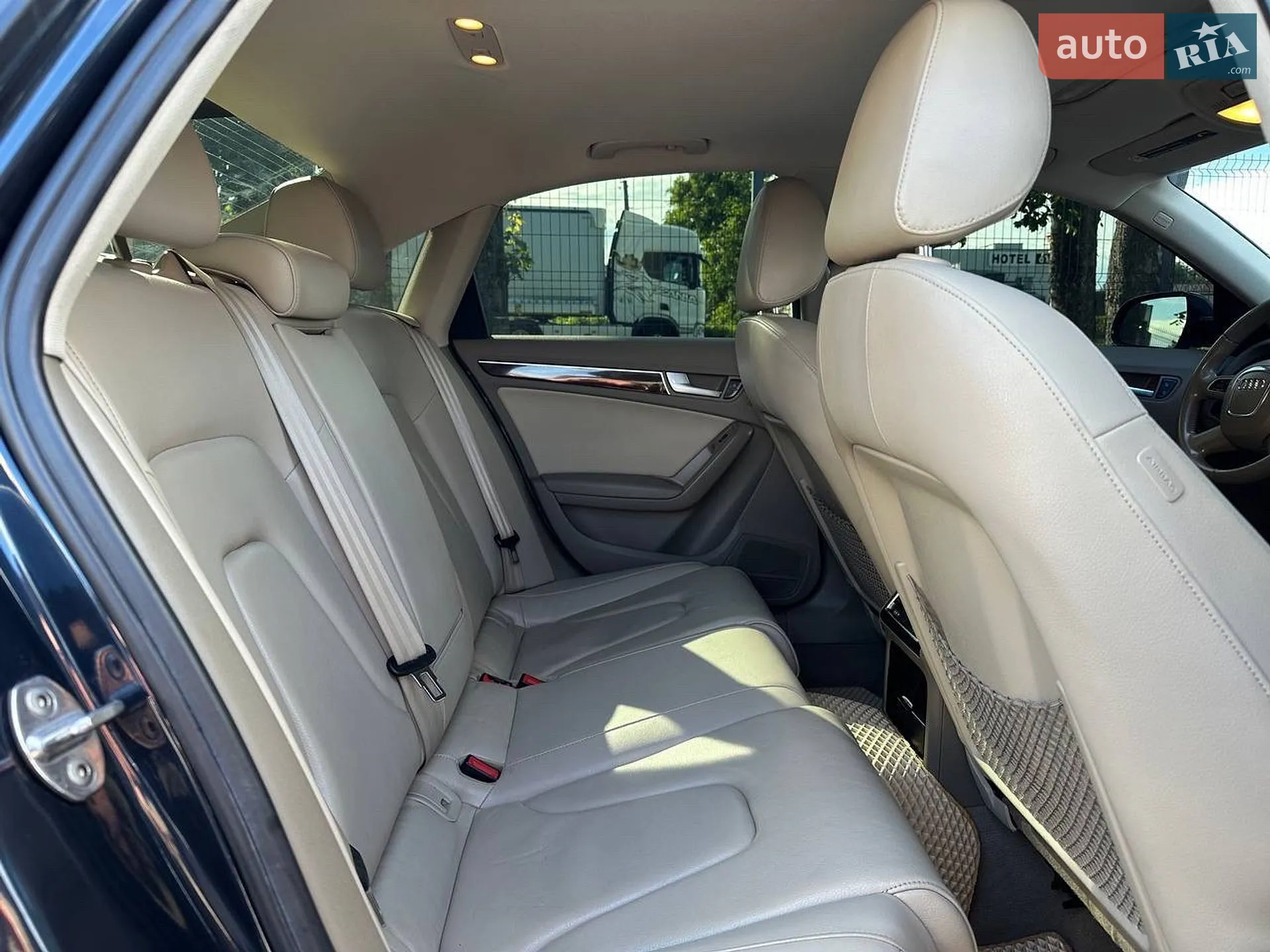 2012 Audi A4 - мініатюра 31