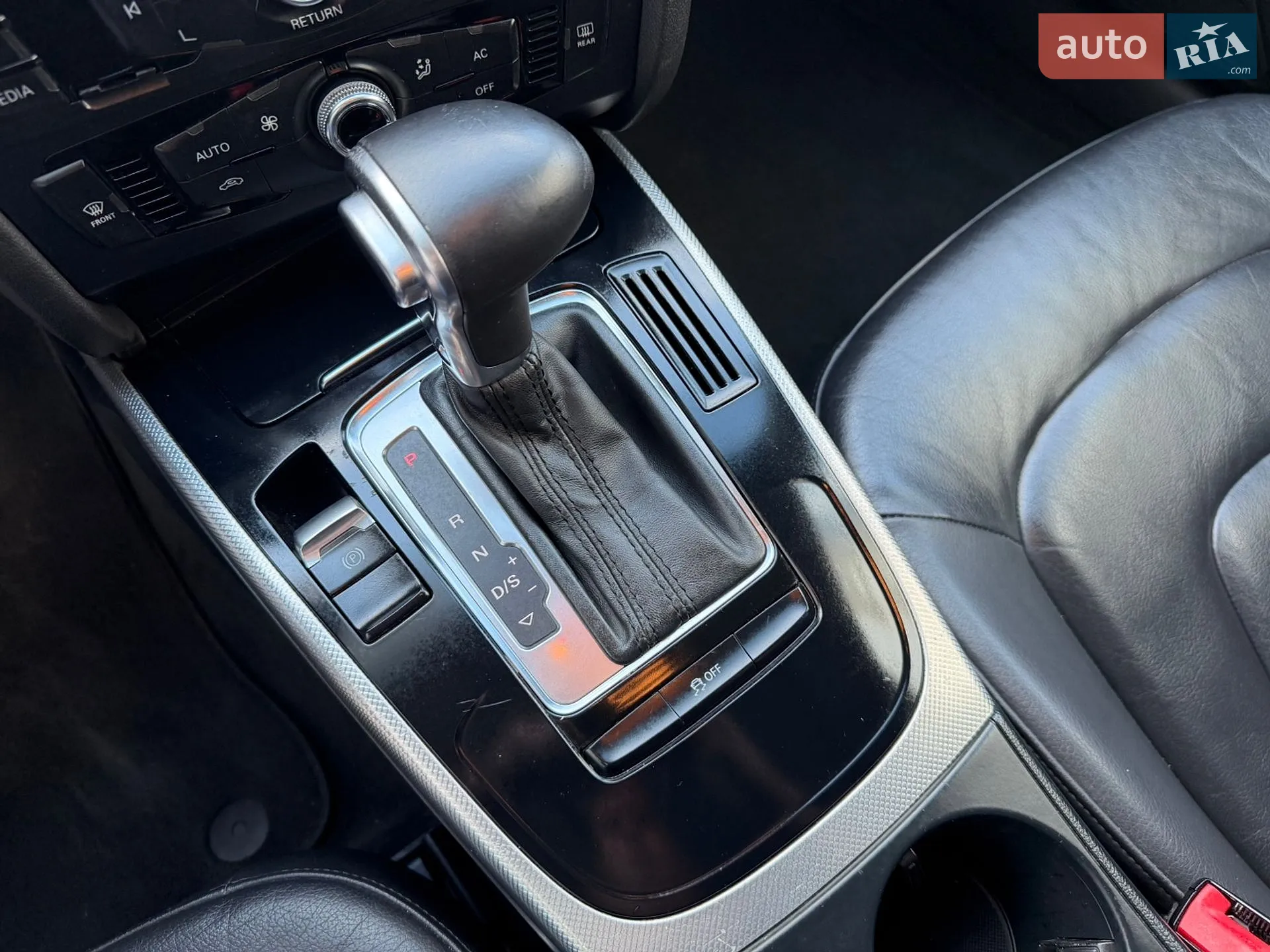 2014 Audi A4 - мініатюра 126