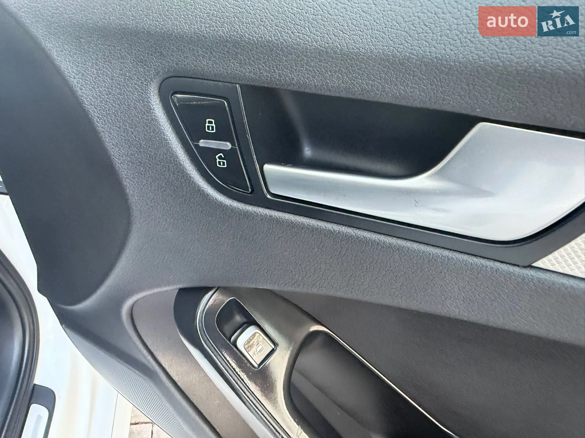 2014 Audi A4 - мініатюра 130