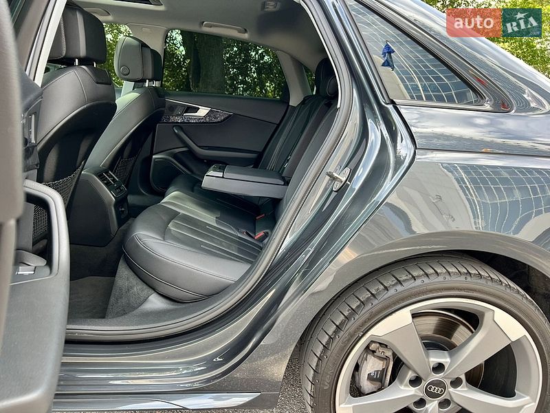 Седан Audi A4 2019 в Києві