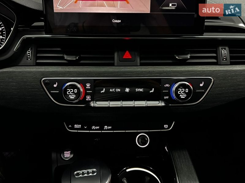 Седан Audi A4 2020 в Одесі