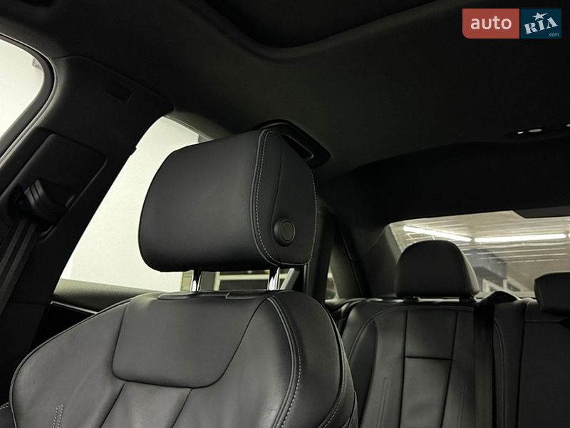 Седан Audi A4 2020 в Одесі
